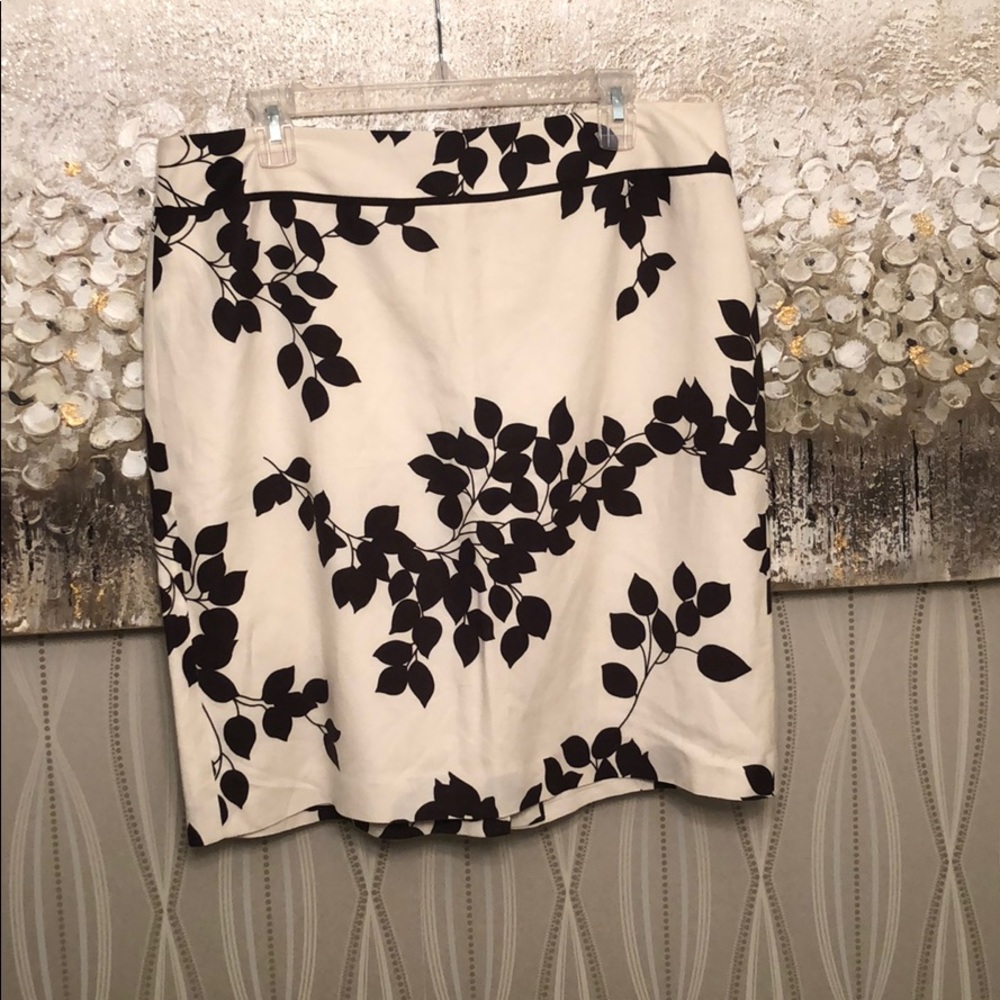 Ann Taylor Loft Skirt